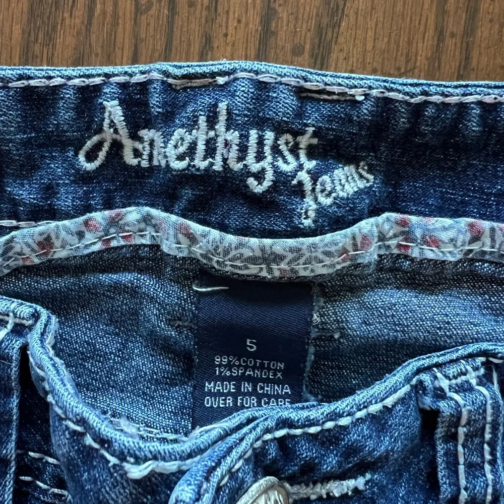 Amethyst Jeans capris Blue women’s size 5 Denim embellished pockets sequin 28x16 - Picture 2 of 13